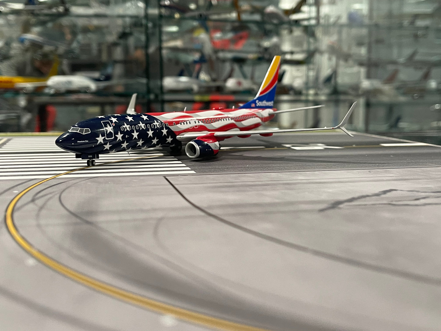 Southwest "Freedom One" Boeing 737-800 N500WR scimitar winglets G2SWA1042